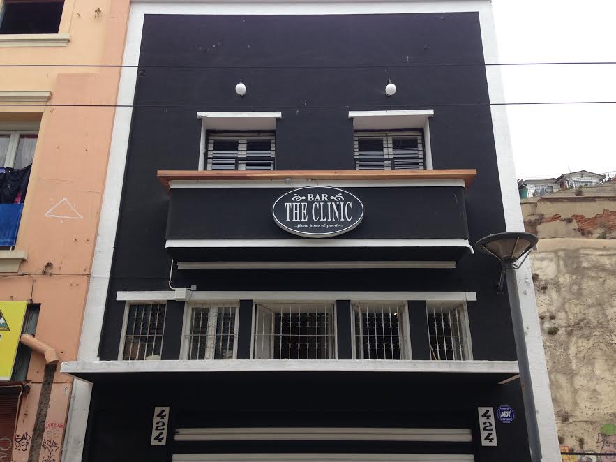 Bar The Clinic Barrio Puerto Valparaíso anuncia su 