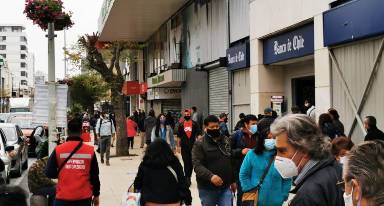 Valparaíso y Viña del Mar entraron este jueves a fase de ...