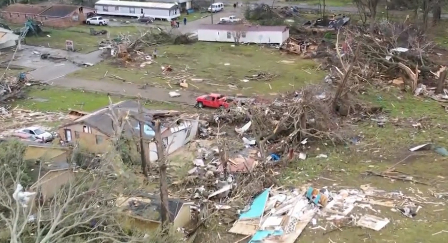 Declaran Estado de Emergencia por tornado en Arkansas Epicentro Chile